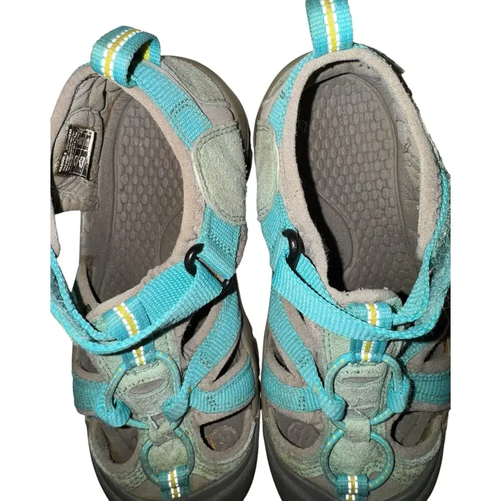 KEEN Newport Turquoise Sandals Kids Size 1 Outdoor Hiking Camping Lake